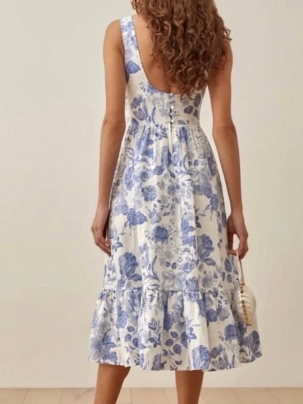 Reformation Bucatini Linen Midi Dress - Picture 5 of 7
